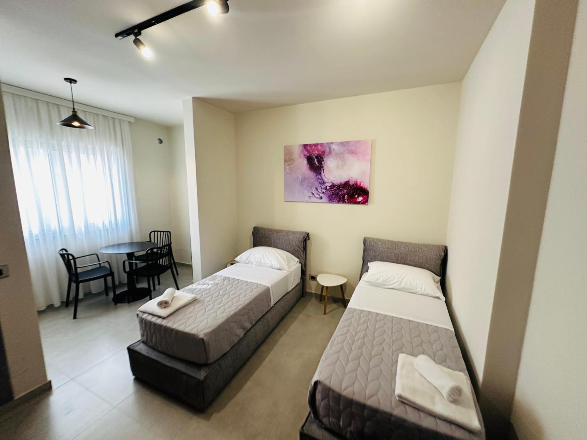 Stay-Five Rooms & Apartments Σκόδρα Εξωτερικό φωτογραφία