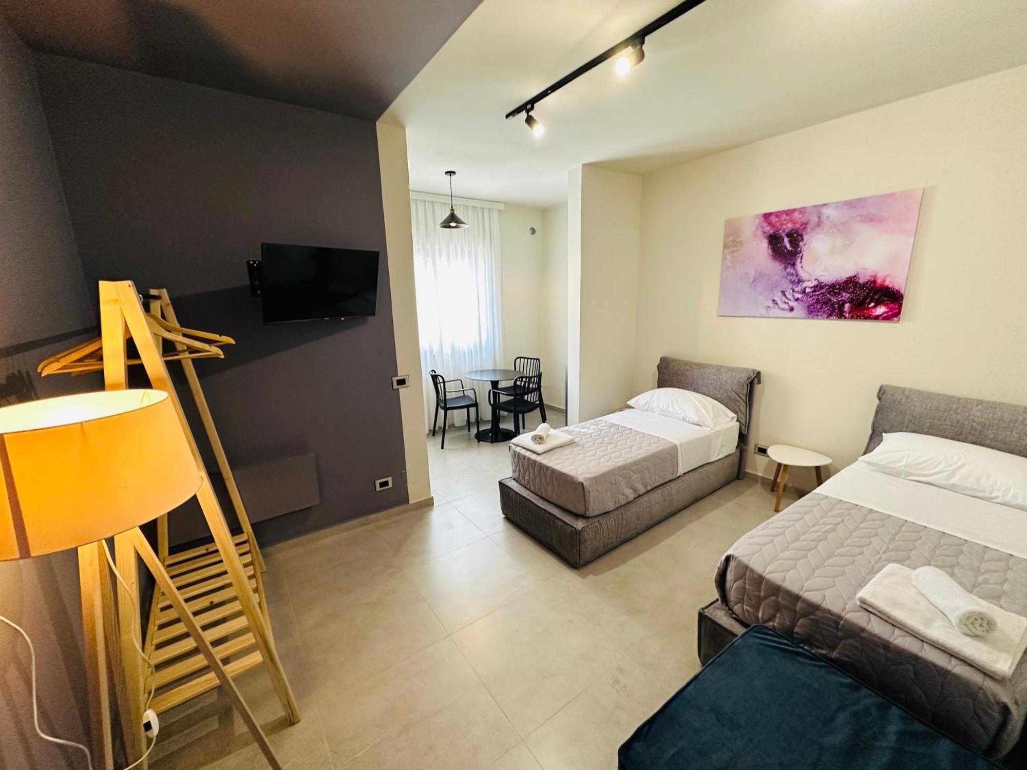 Stay-Five Rooms & Apartments Σκόδρα Εξωτερικό φωτογραφία