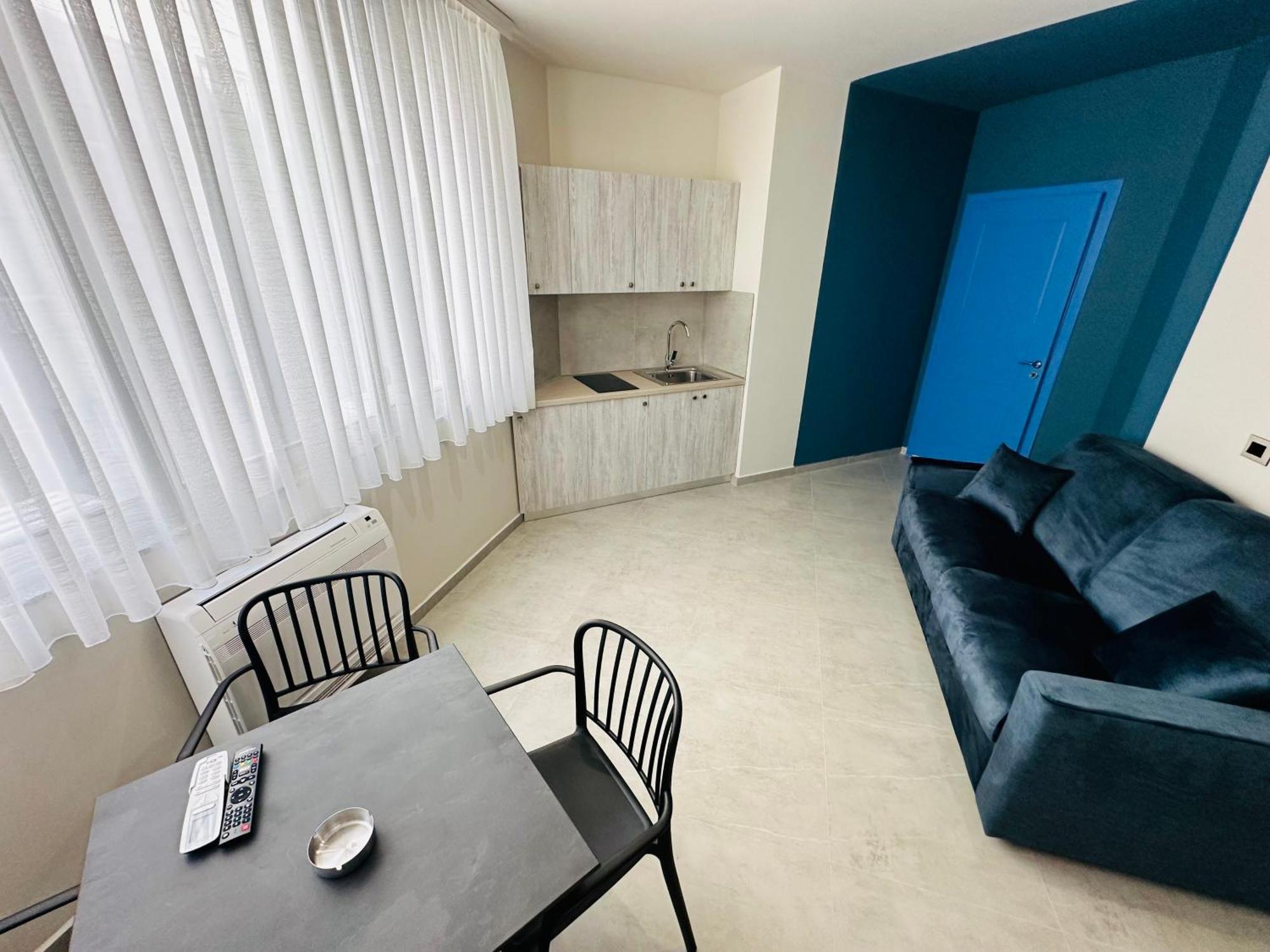 Stay-Five Rooms & Apartments Σκόδρα Εξωτερικό φωτογραφία