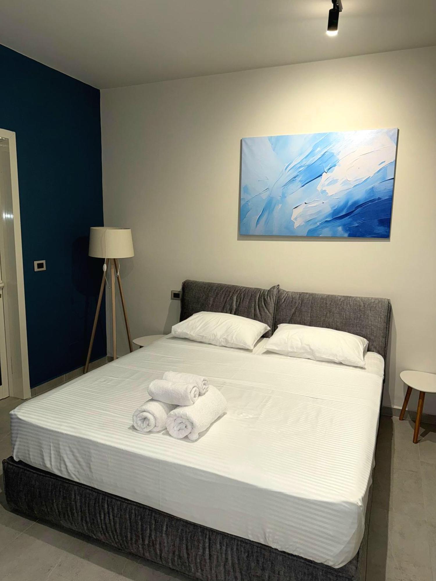 Stay-Five Rooms & Apartments Σκόδρα Εξωτερικό φωτογραφία