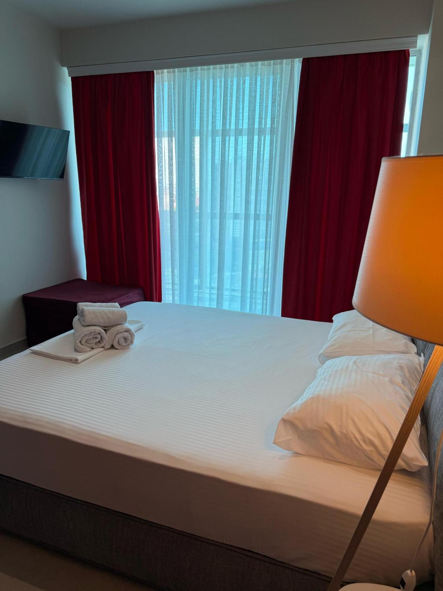 Stay-Five Rooms & Apartments Σκόδρα Εξωτερικό φωτογραφία